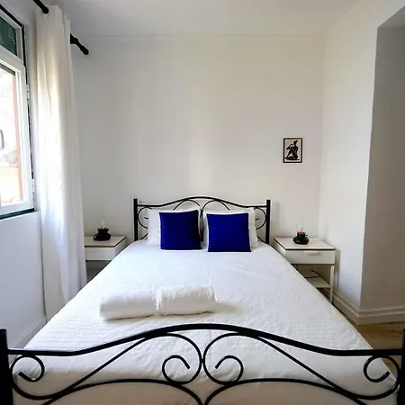 Cruz Cozy 1º Lisbon